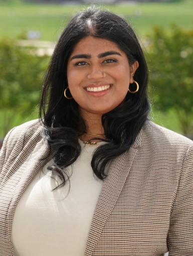 headshot of Saveena Suri